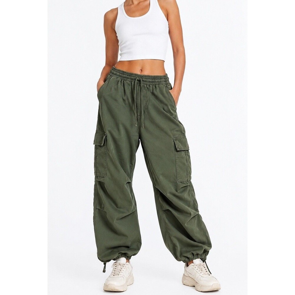 Wilfred Free Aritzia Cassian Cargo Pants Women M Green Parachute Wide Leg 107205